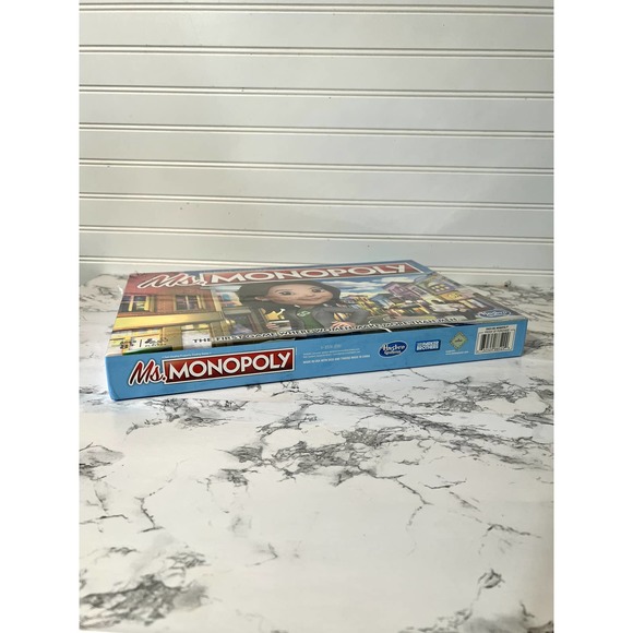Ms. Monopoly Game New in Box - Picture 3 of 7